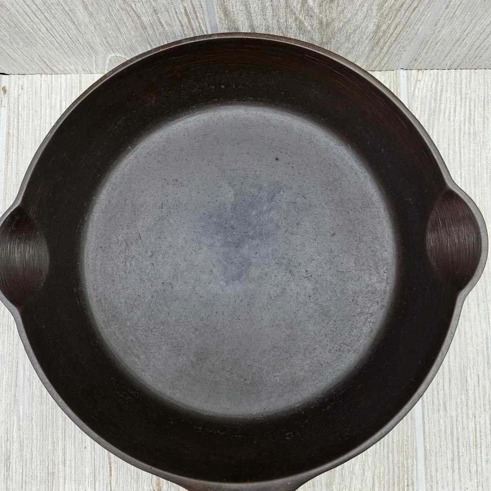 Vintage Griswold No. 5 Small Block Logo Cast‎ Iron Skillet Erie PA 724 No Spin